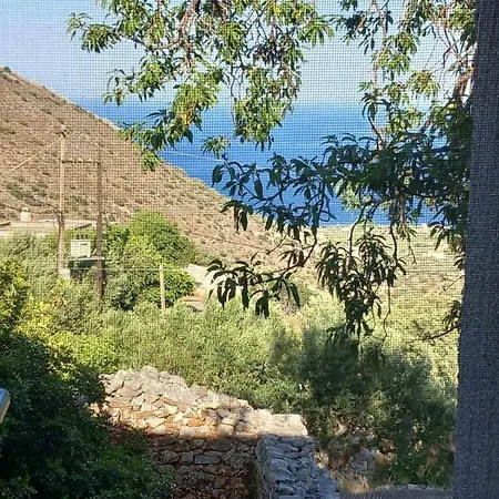 Mani Spot In The Hill *