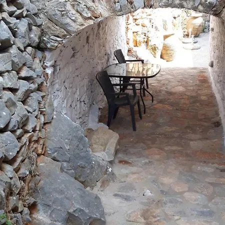 Mani Spot In The Hill Holiday home Kokkala
